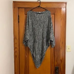 Lululemon poncho
